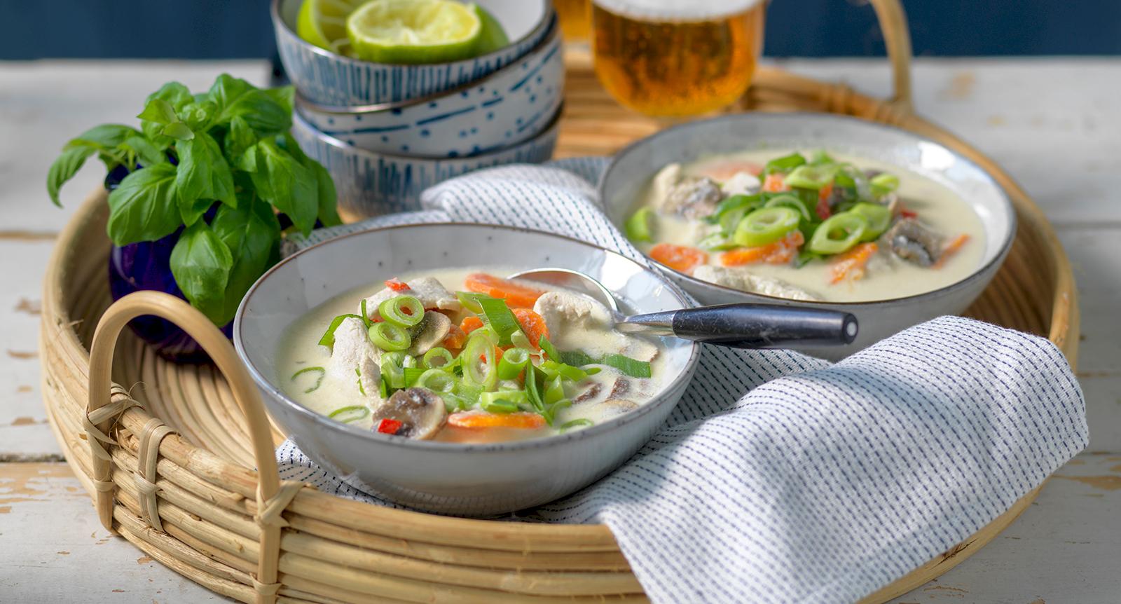 Thailändsk  tom kha gai