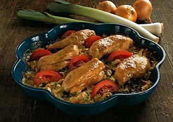 Kycklingfiléer på lökbädd