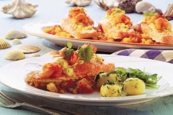 Fylld laxfilé på tomatsalsa med Smörslungad färskpotatis