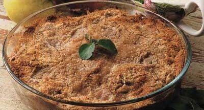 Gammeldags äppelkaka med vaniljsås