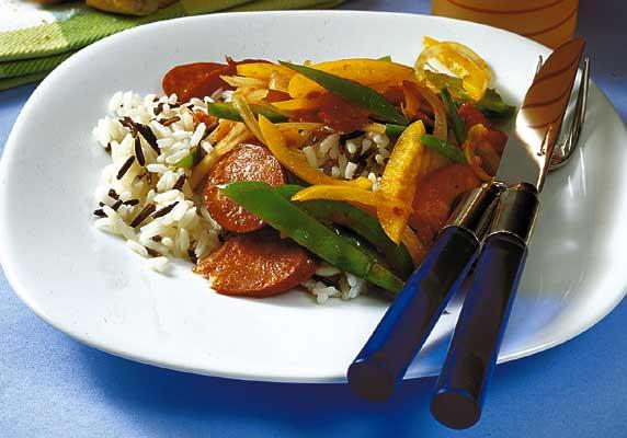 Kryddstark röra med ris och korv