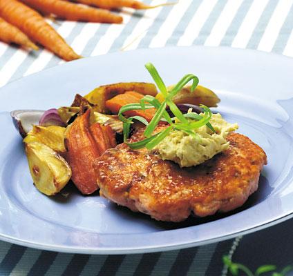 Laxburgare med ugnsbakade grönsaker