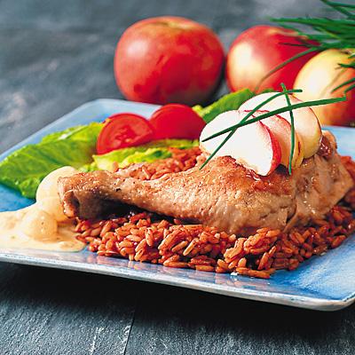 Currykyckling med syltlök äpple och sojaris