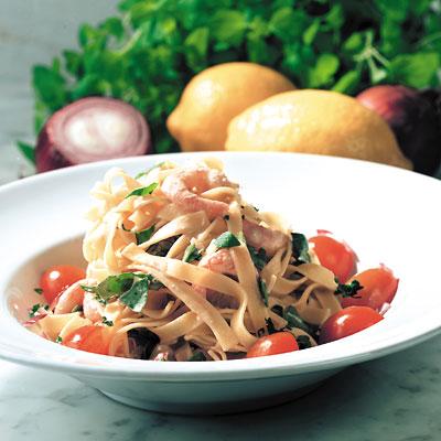 Räkpasta med tomater