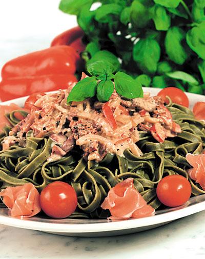Pasta med parmaskinka