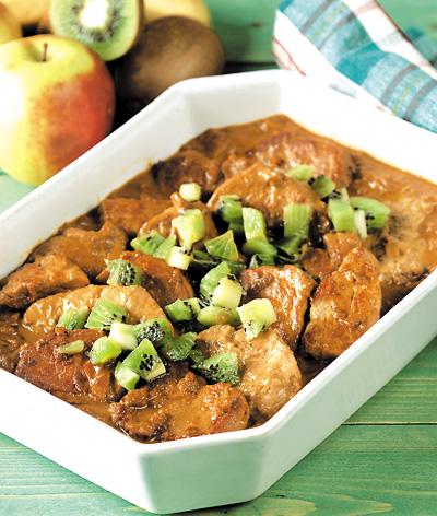 Fläskfilé med äpple och kiwi