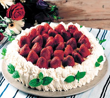 Jordgubbstårta med citronkräm