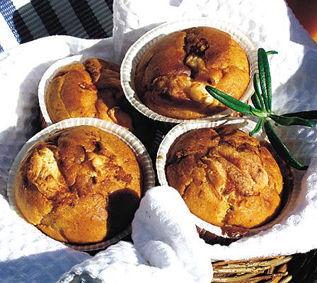 Utflyktsmuffins med getost och rosmarin