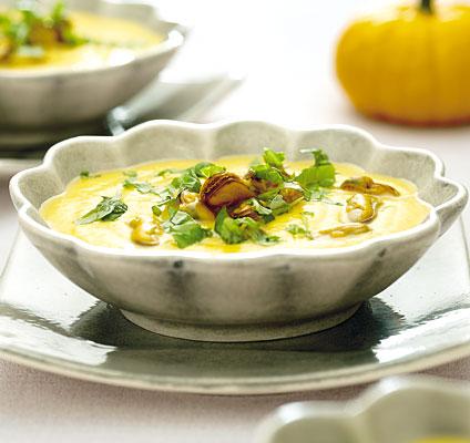 Pumpasoppa med musslor