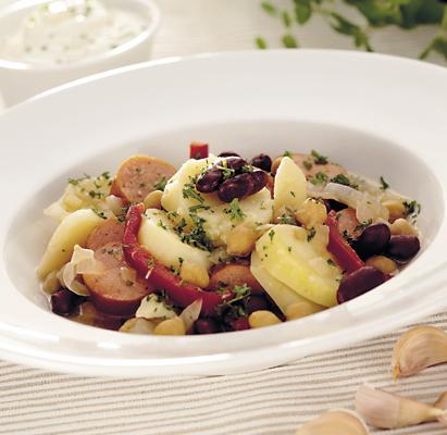 Enkel korv- och böngryta