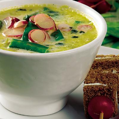 Vårsoppa med sparris och selleri