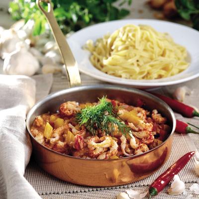 Kräftstjärtar på kreolskt vis