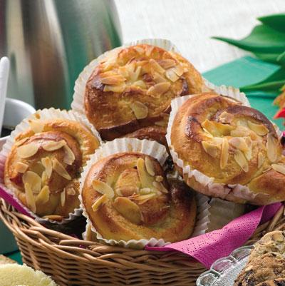 Bullar med rabarbersylt