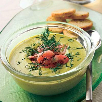 Avokadosoppa med dill och räkor