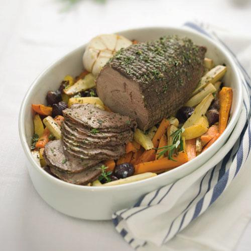 Rosmarin- och timjankryddad rostbiff