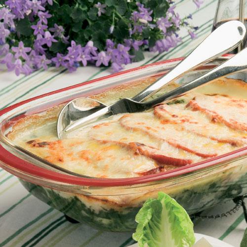 Kasslergratäng med spenat & tomat