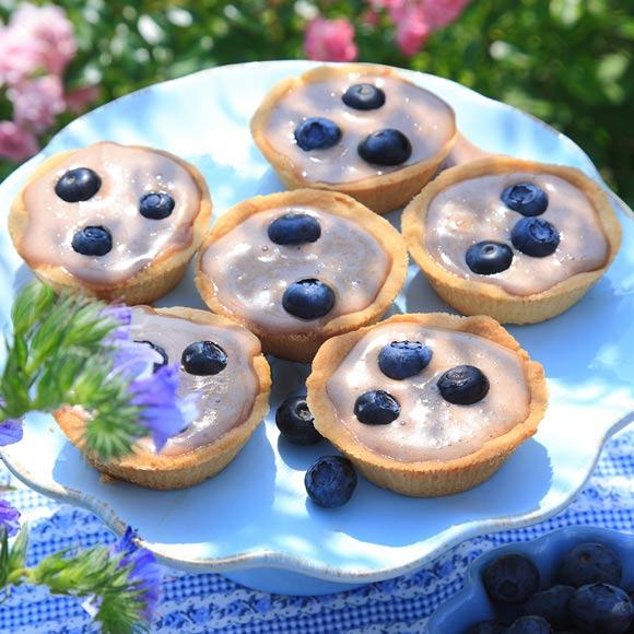 Tryffelbakelser med choklad och blåbär