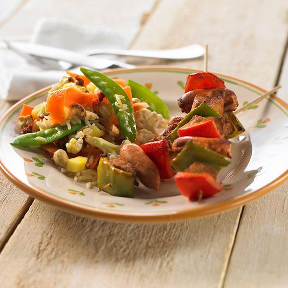 Grillspett med ­rissallad