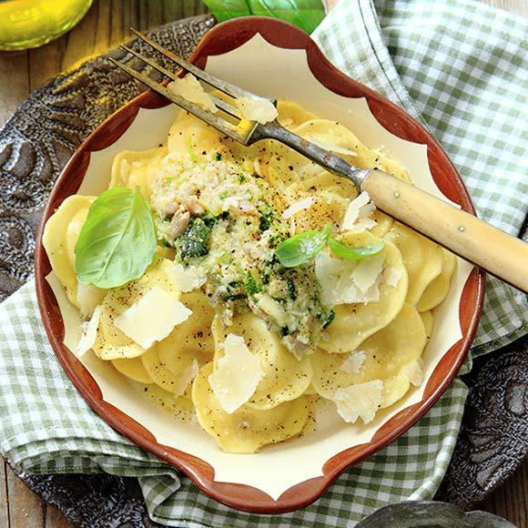Ravioli med squashpesto