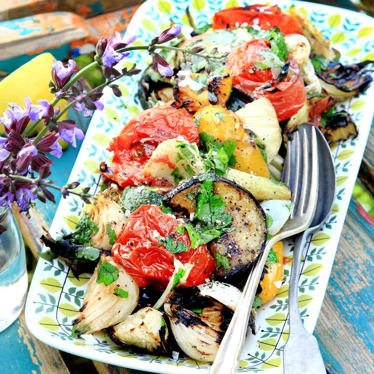 Gremolatamarinerade grillade grönsaker