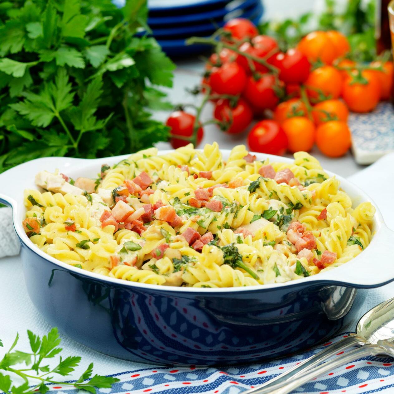 Krämig pastagratäng