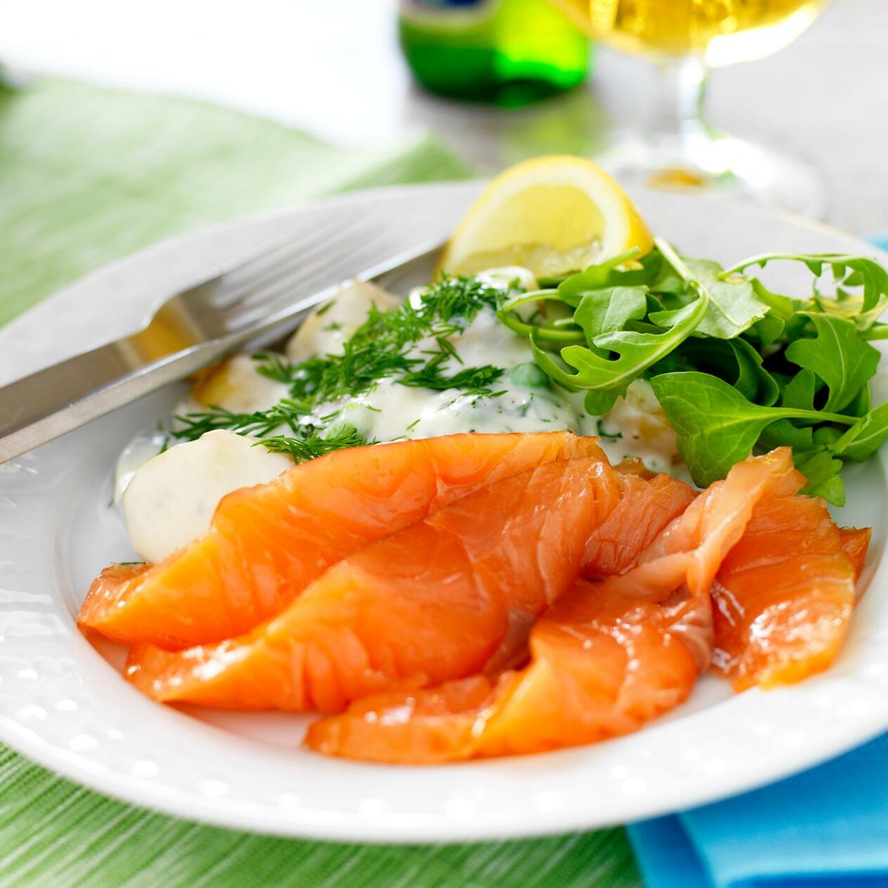 Lax med dillstuvad potatis