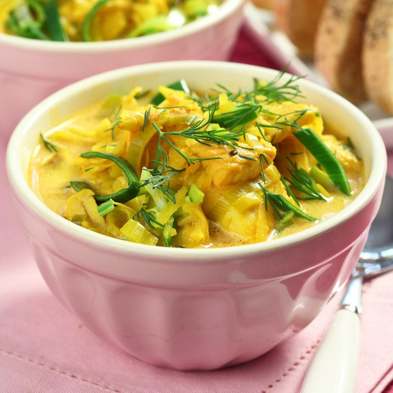 Krämig fisksoppa med saffran