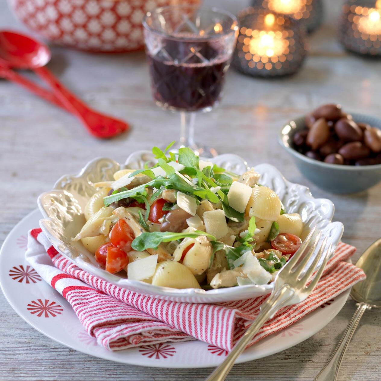 Krämig kycklingfilé med svamp och rucola