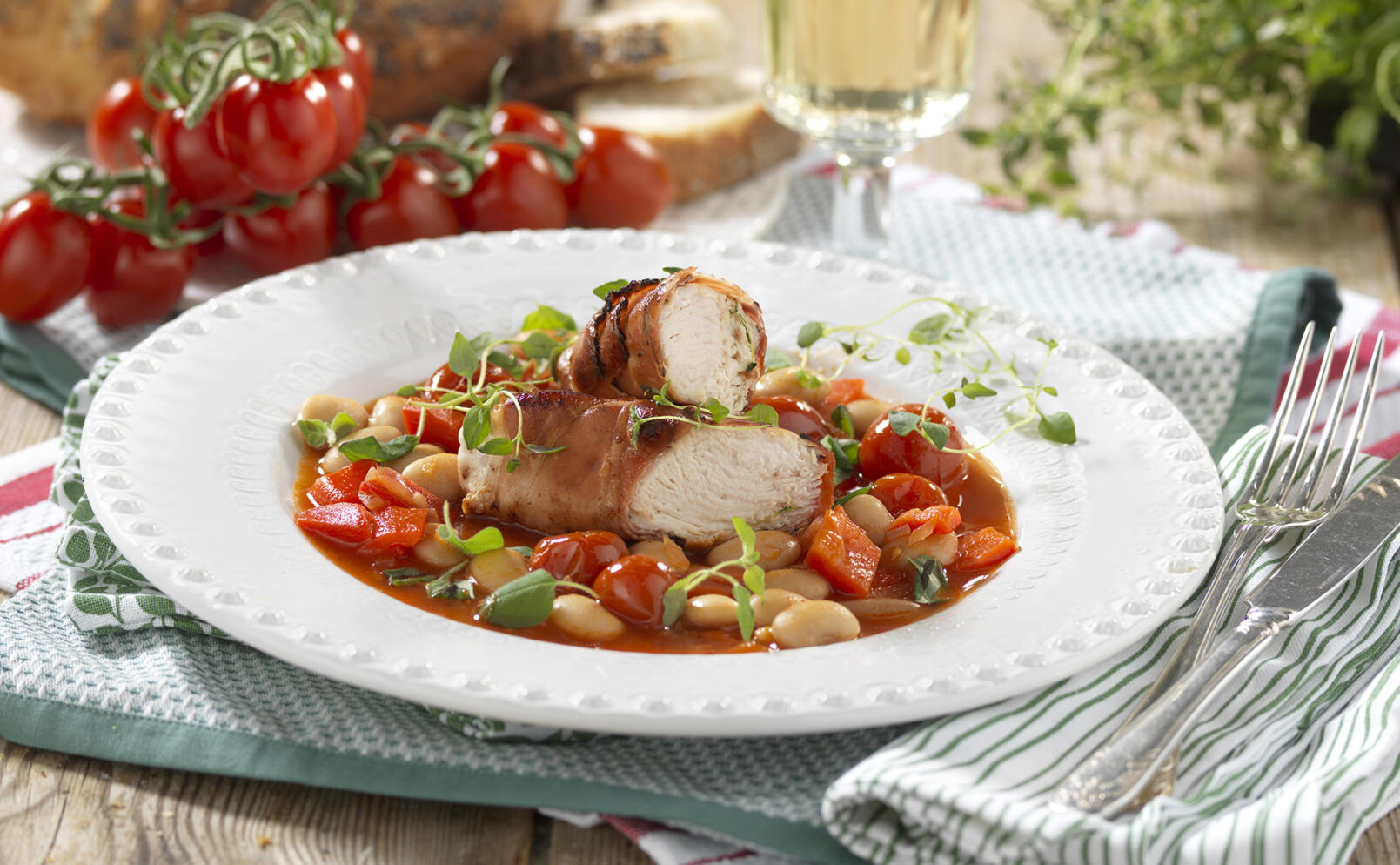 Kyckling med bönor och rostad paprika