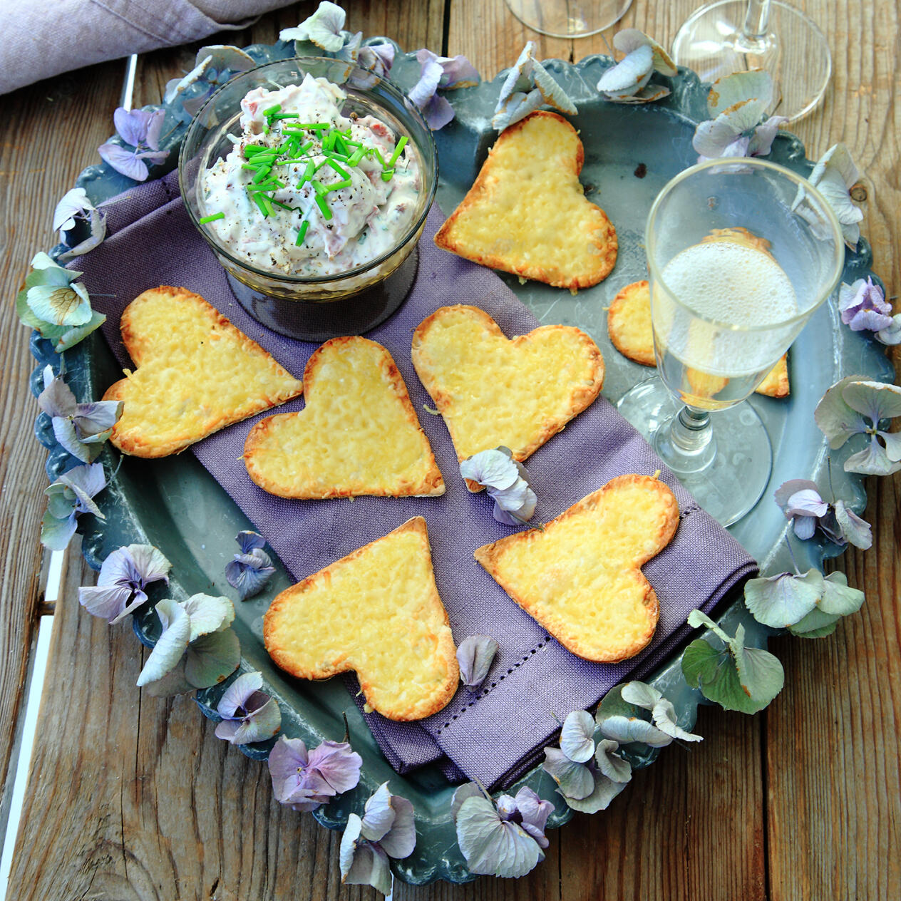 Tunnbrödschips med rensteksröra