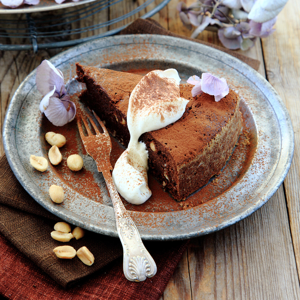 Kladdkaka med jordnötter