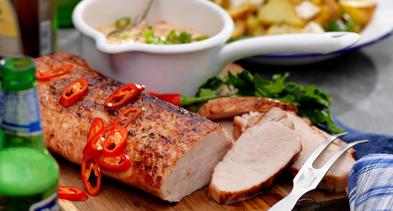 Grillad fläskytterfilé med rostad potatissallad och nektarinsås