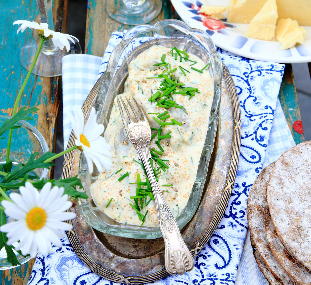 Prästostsill med ­löjrom