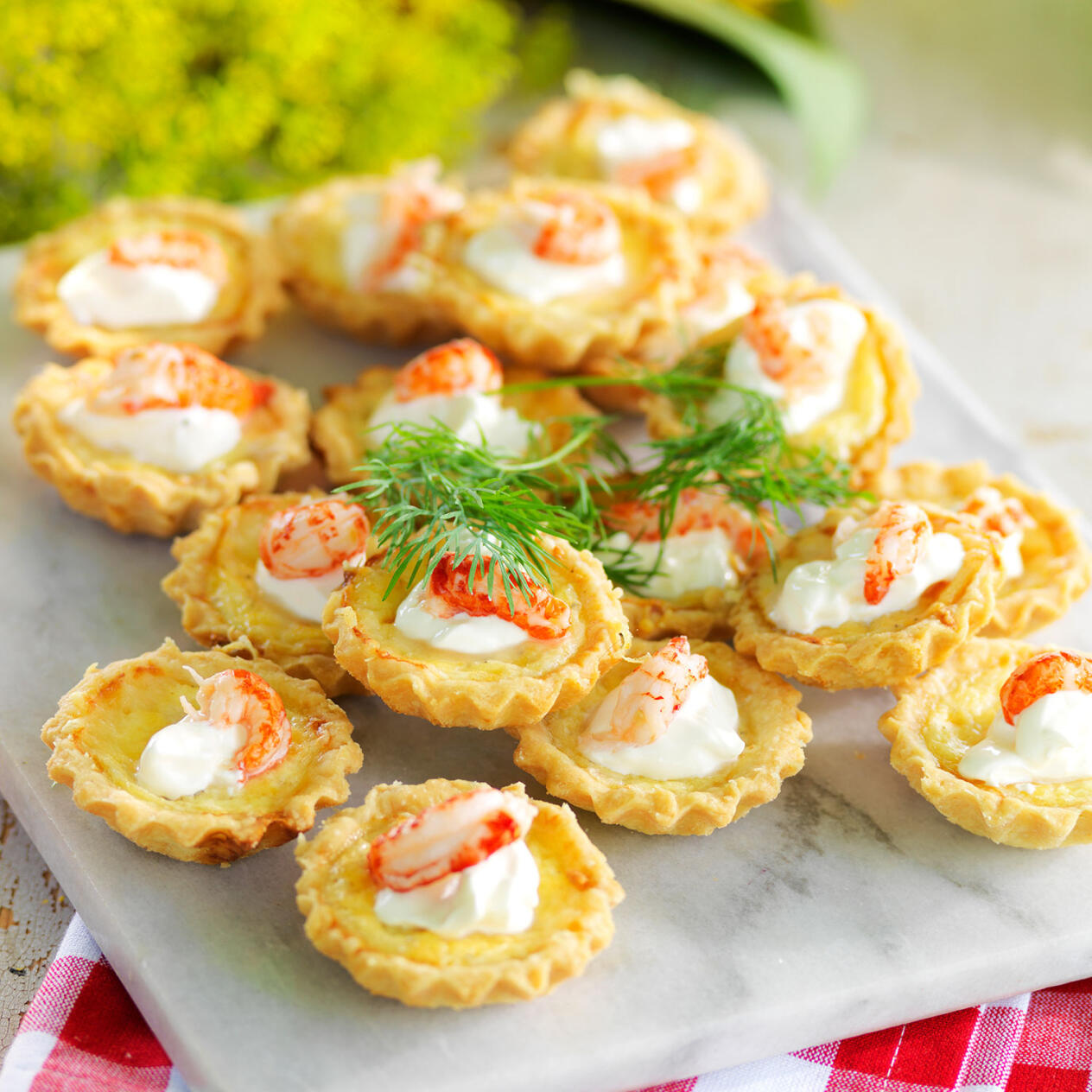 Västerbottenpajer med kräftor