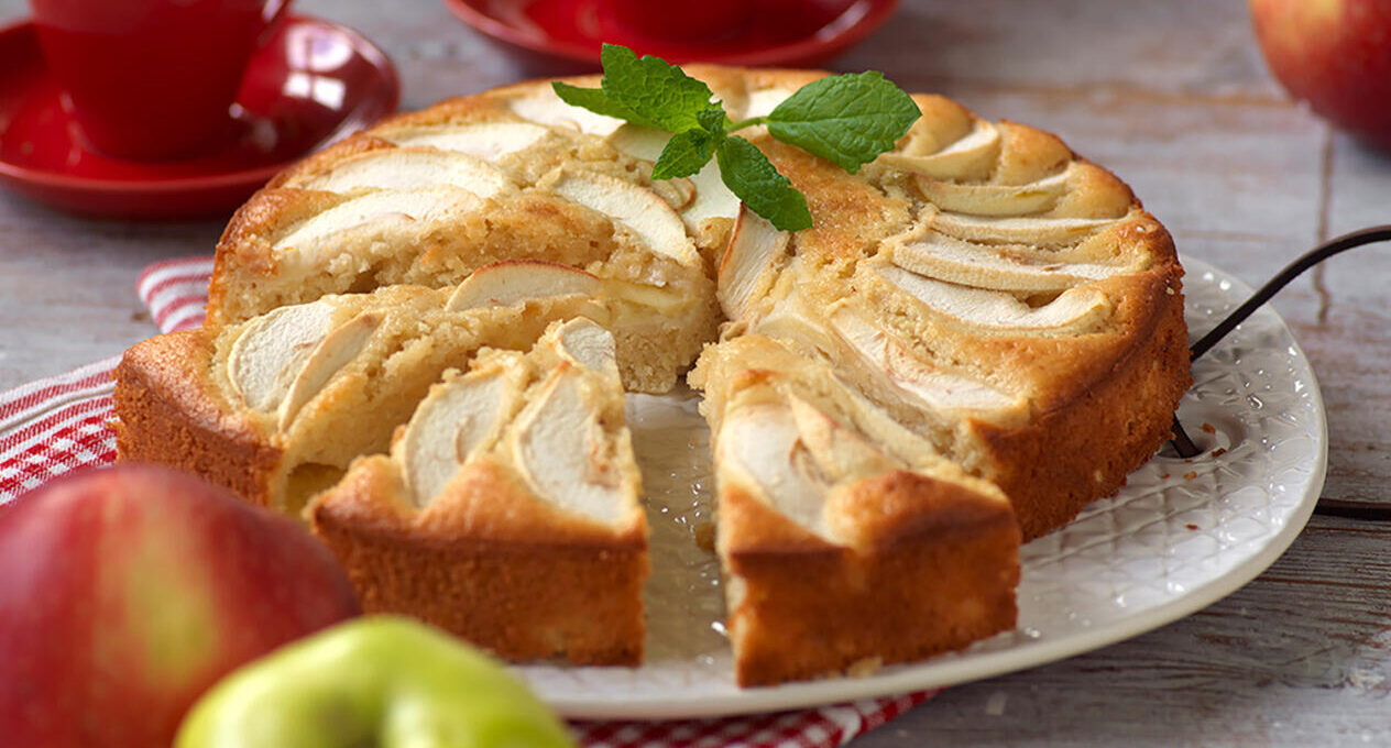 Äppelkaka med mandelmassa