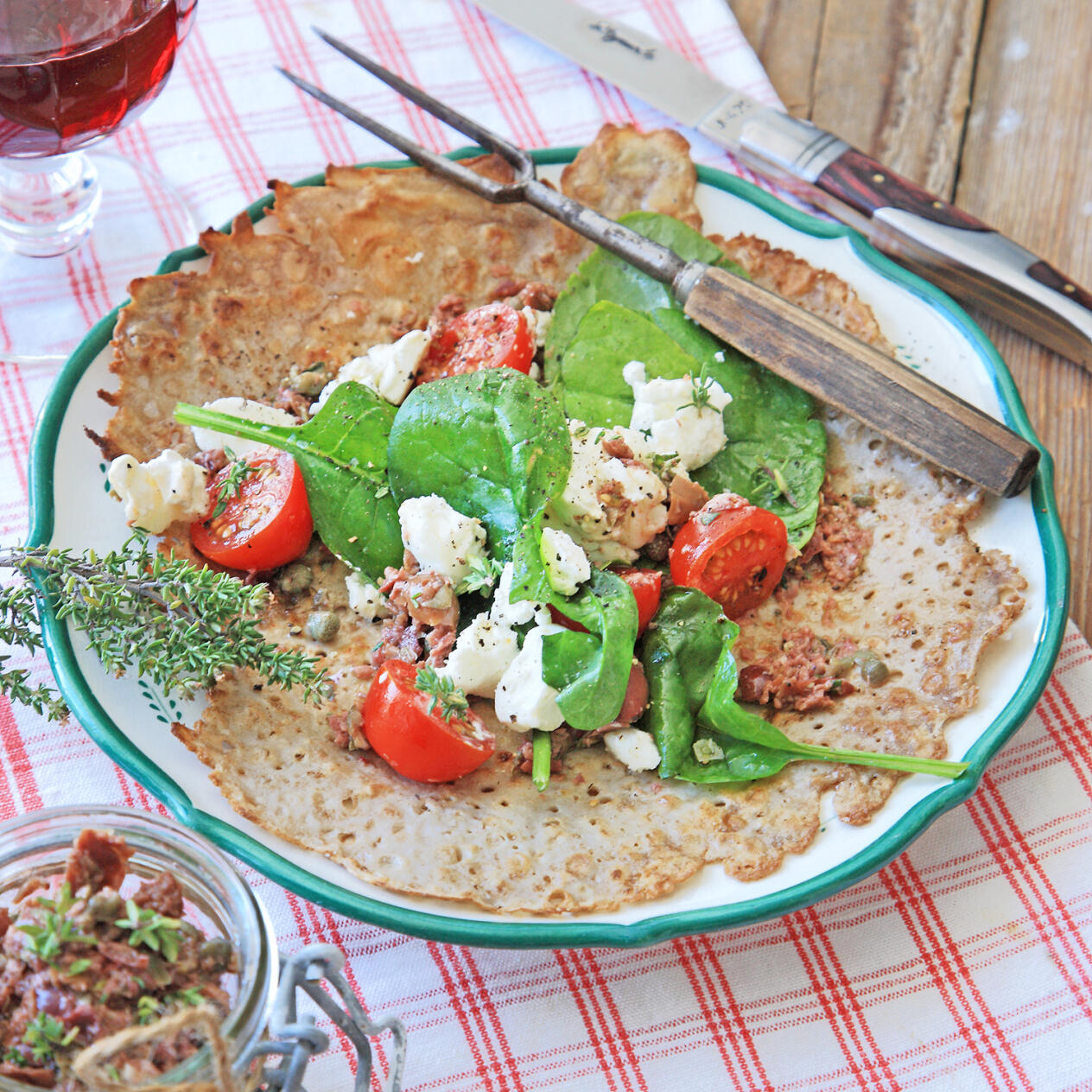 Galette med getost och tapenade