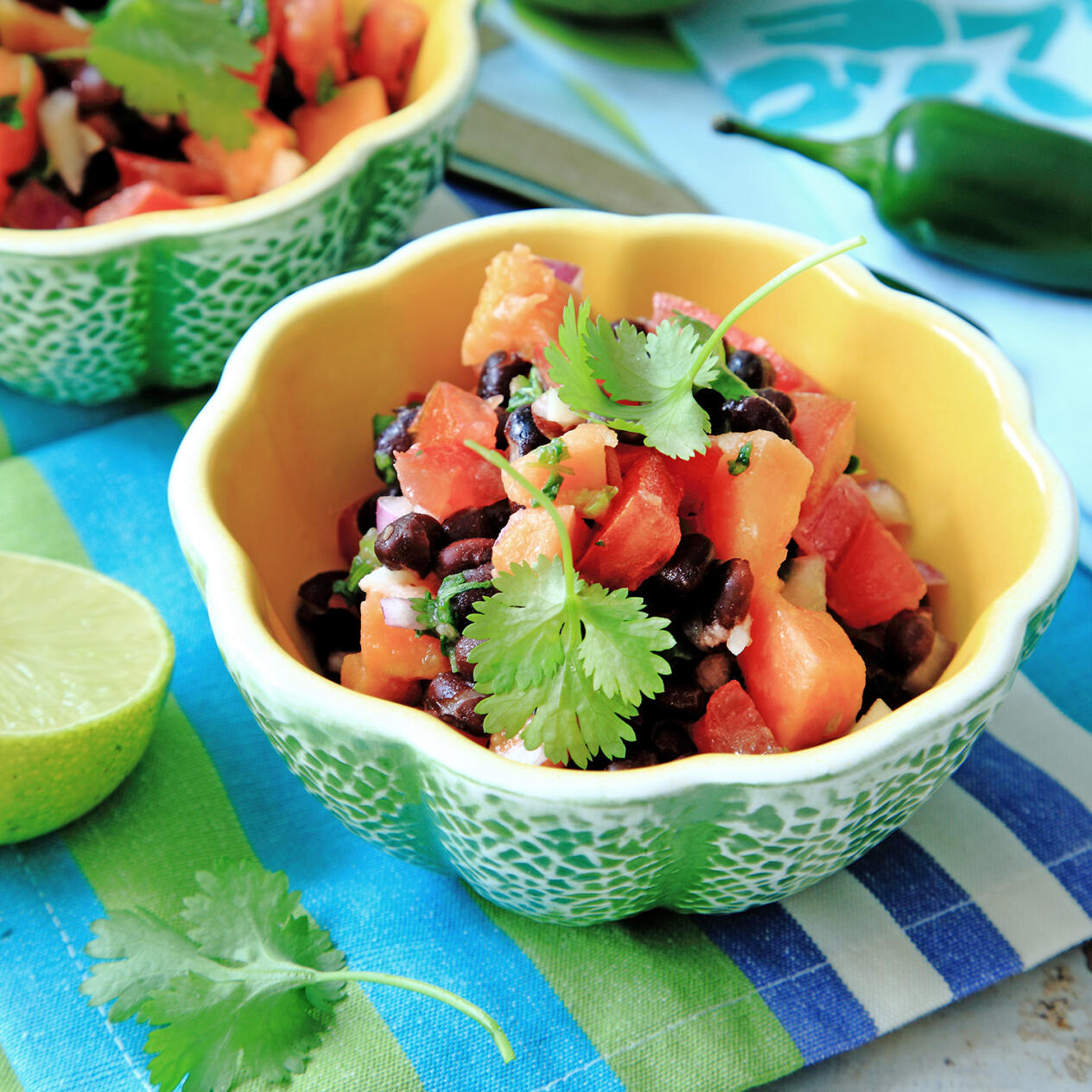 Bönsalsa med papaya