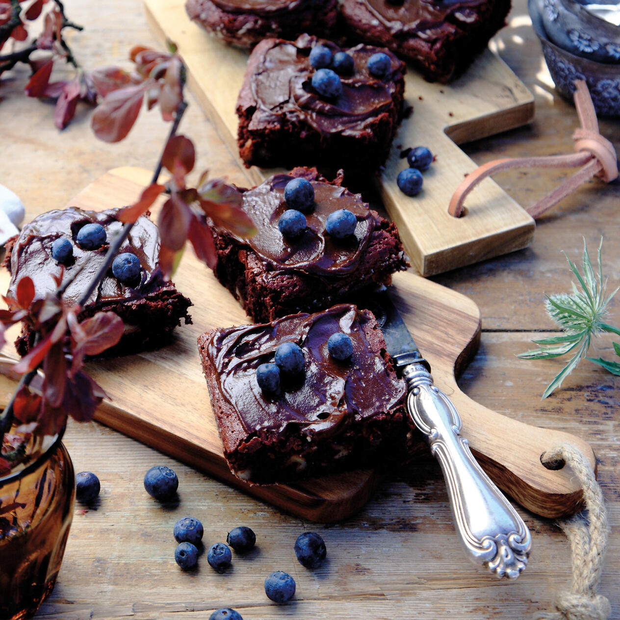 Rödbets– och valnötsbrownies