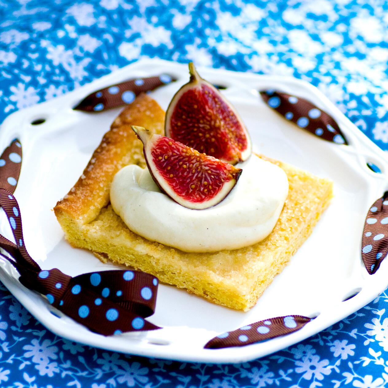 Apelsinkaka med mascarponekräm