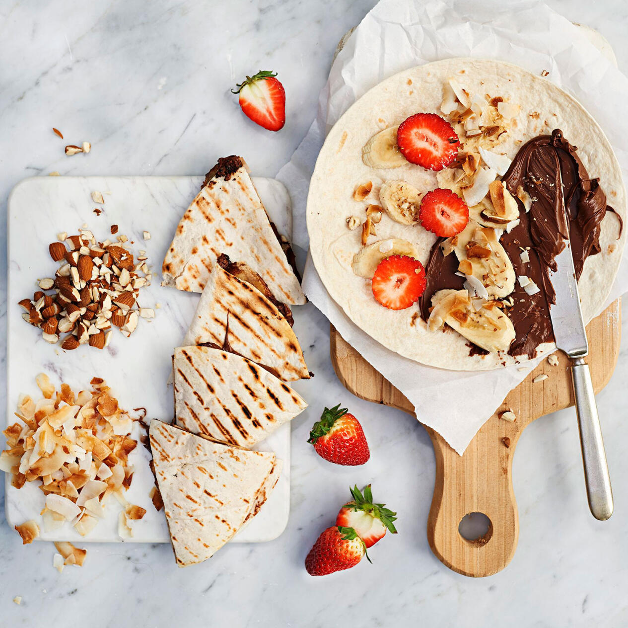 Grillade tortillas med Nutella, banan och jordgubbar