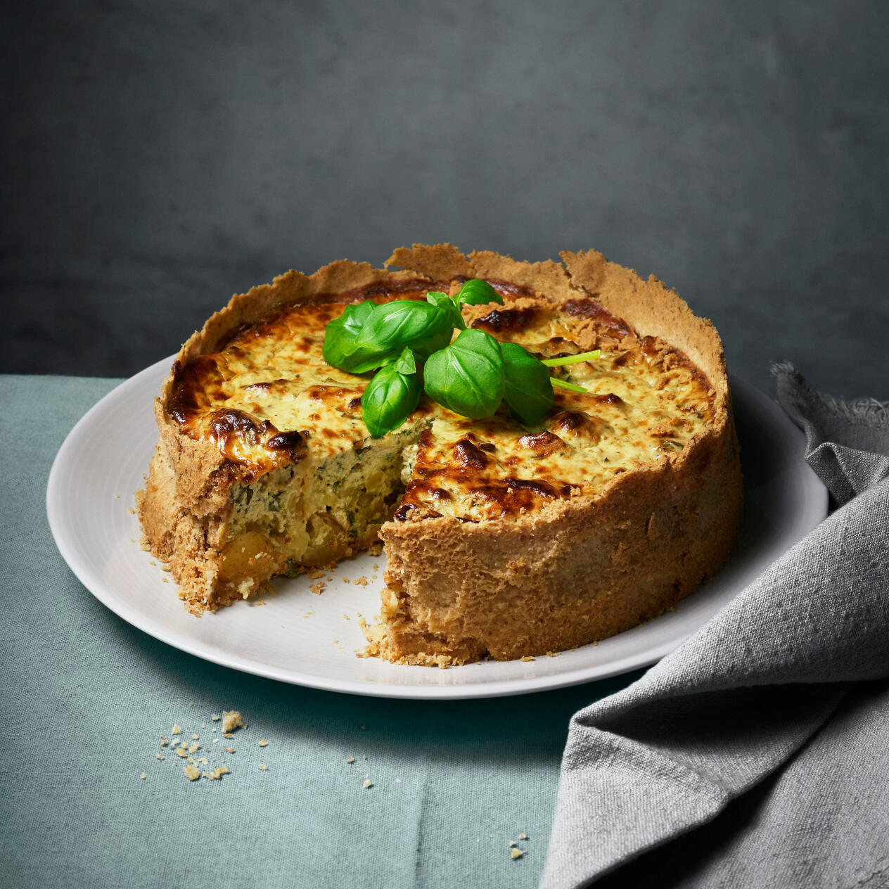 Potatispaj med ricotta och pesto