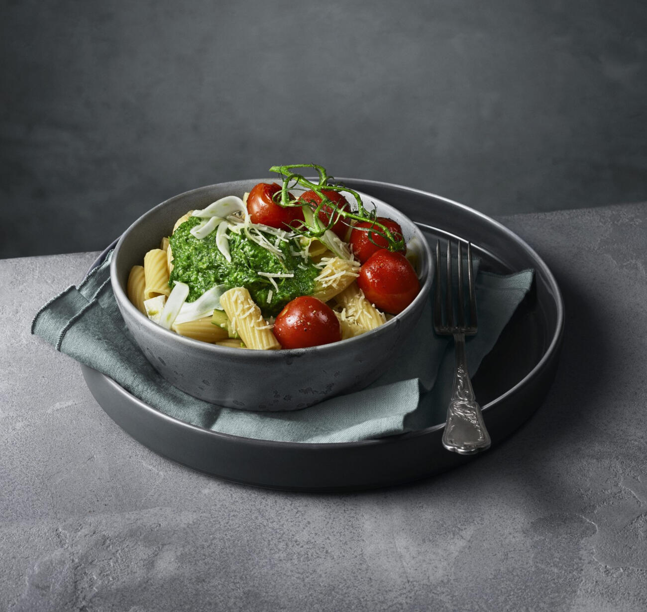 Pasta med grönkål och ost