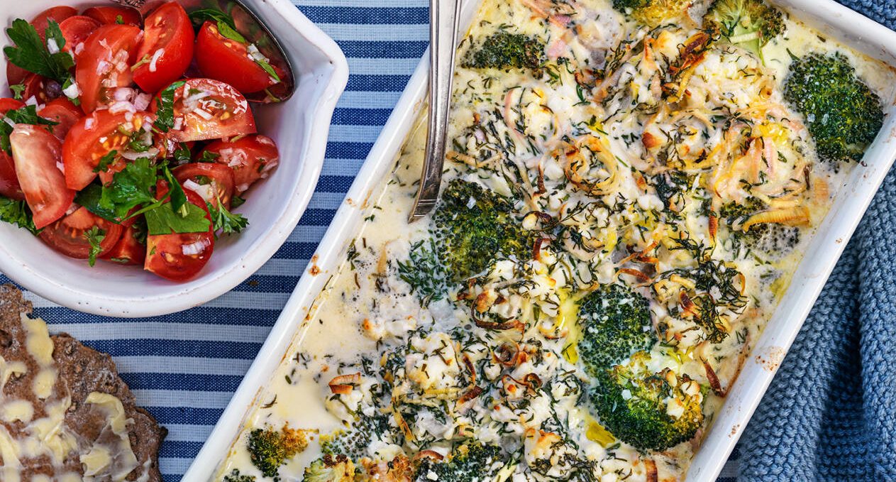 Fiskgratäng med broccoli och fetaost