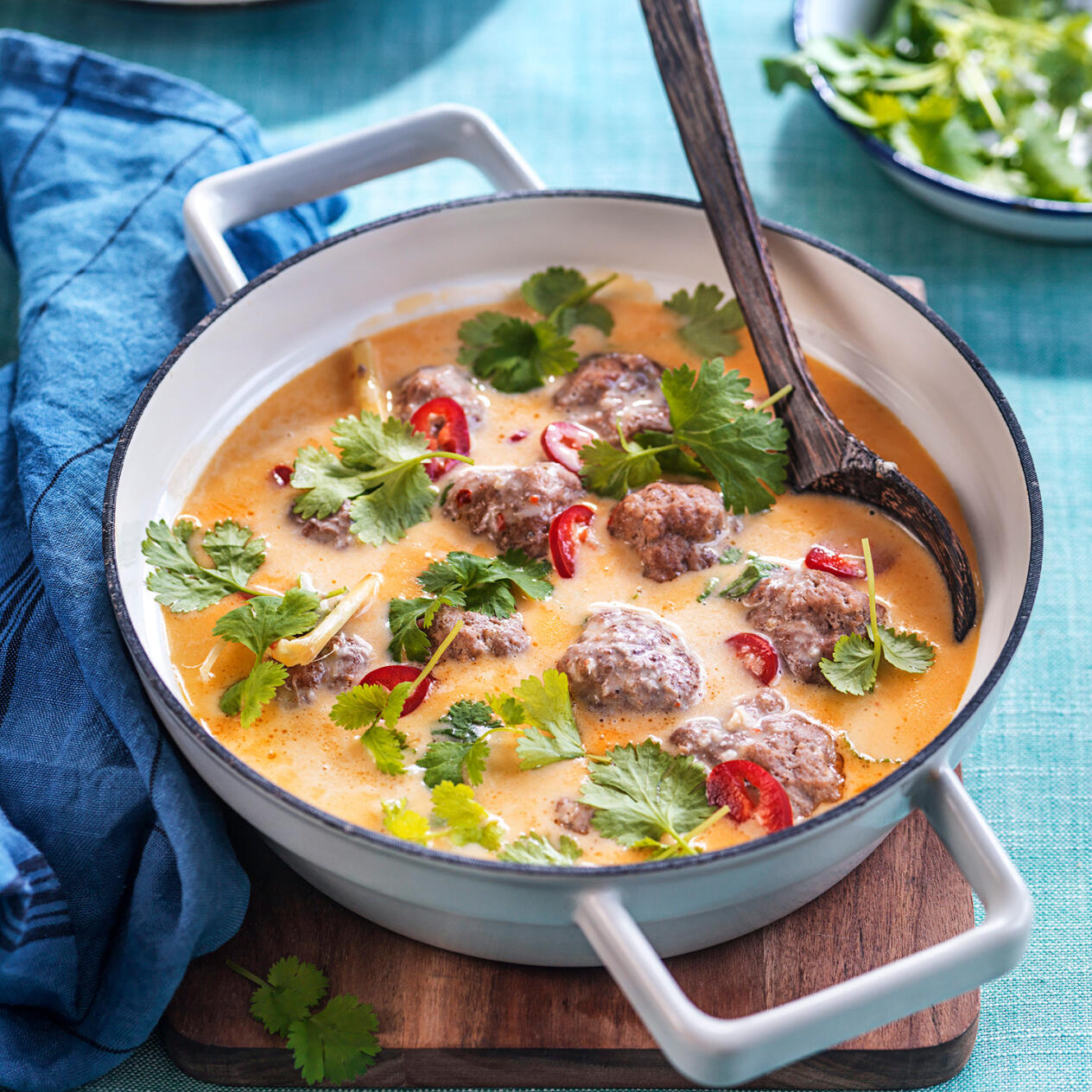 Köttbullar i kokossås