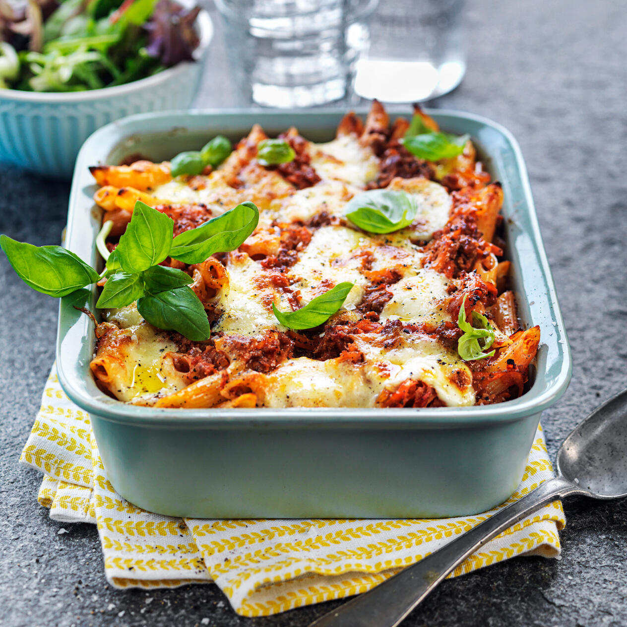 Pastagratäng med penne