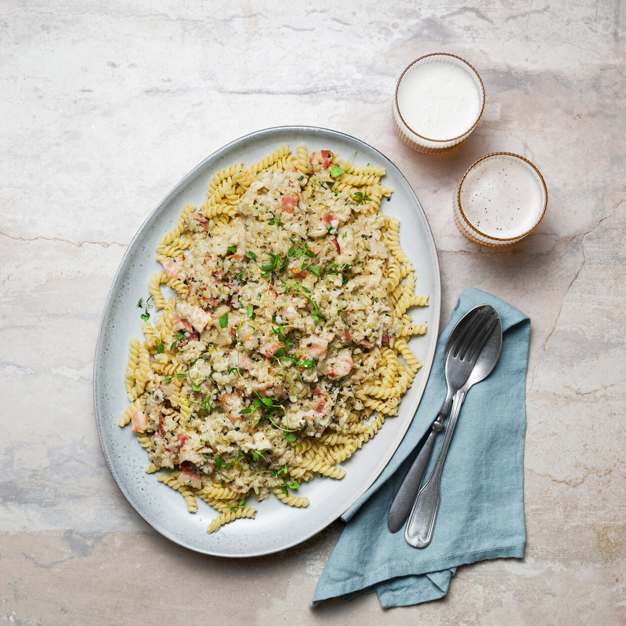 Pasta med bacon och blomkål