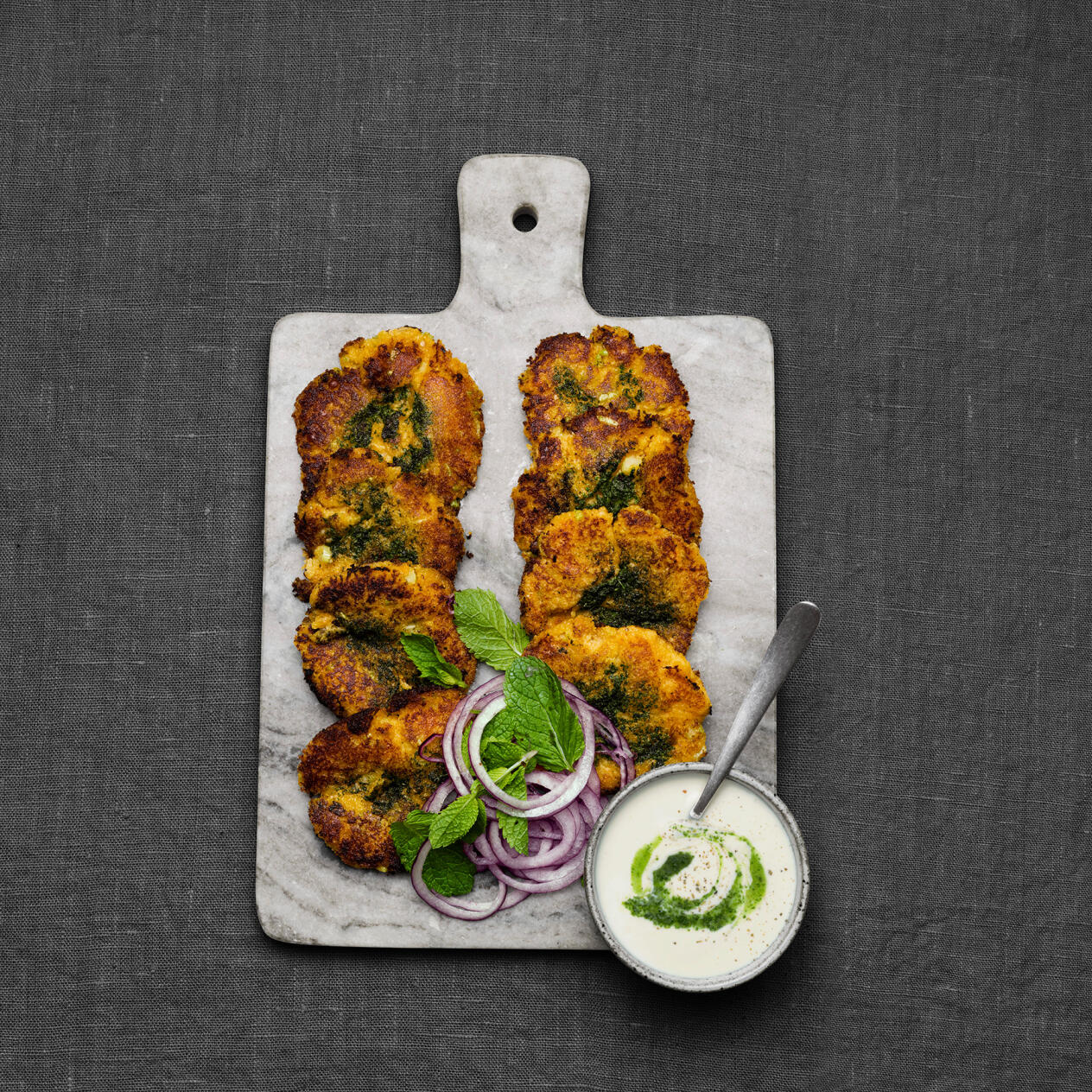 Linsbiffar med myntavinägrett