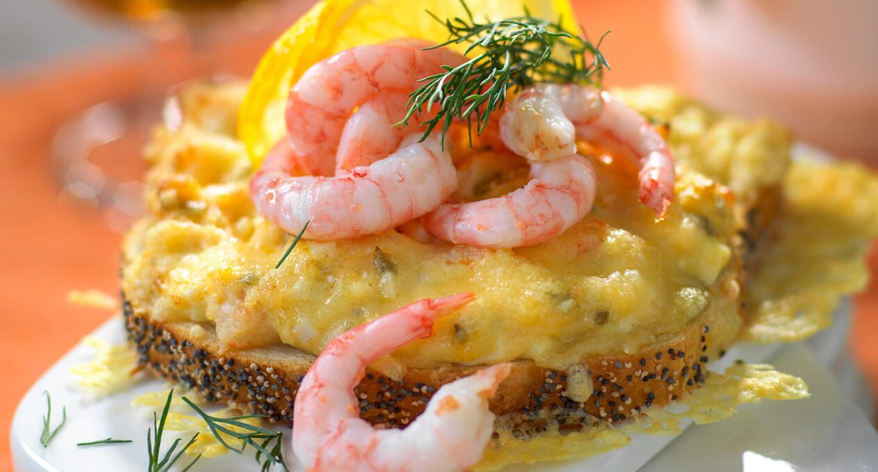 Gratinerad räkmacka