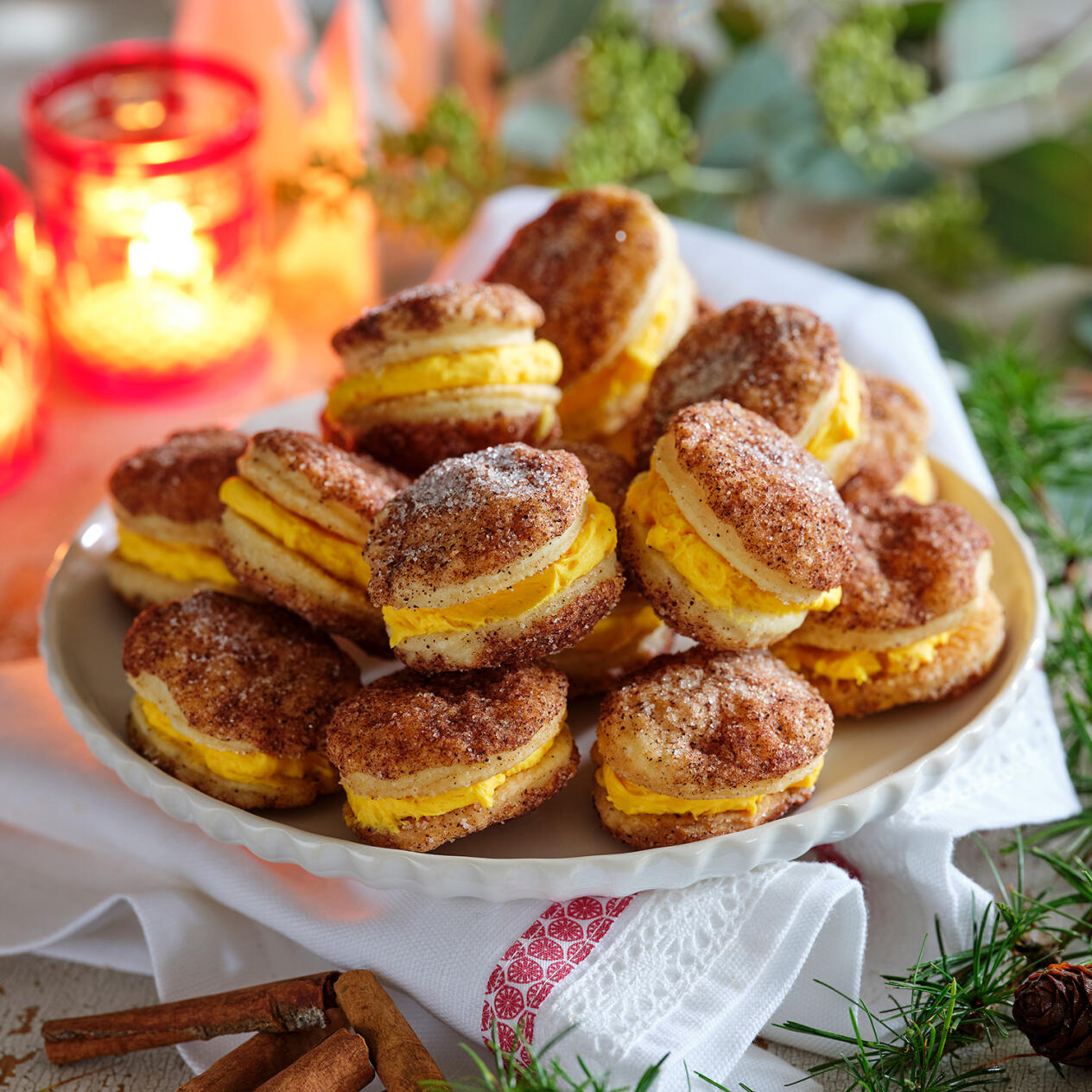 Pariservåfflor med saffranssmörkräm