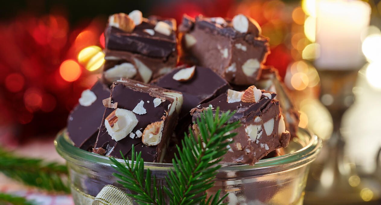 Nougatbitar med mandel